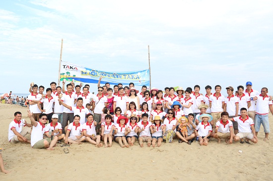 Taka tổ chức nghỉ mát hè 2015 cho CBCNV tại Sầm Sơn