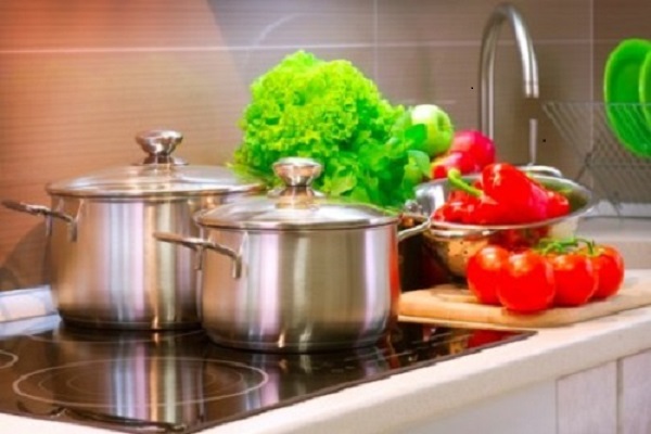 Tại sao nên chọn bếp điện từ 3 vùng nấu